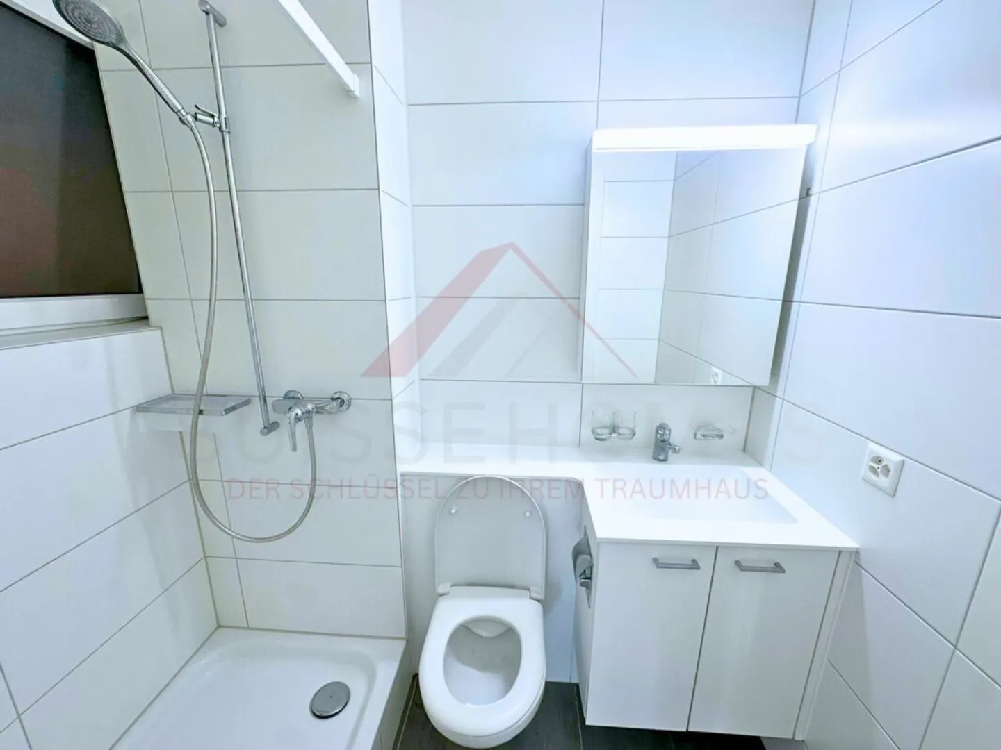 Renovated 3.5-room apartment in Burgdorf - centrally located, bright and already rented - Photo 7 of 7