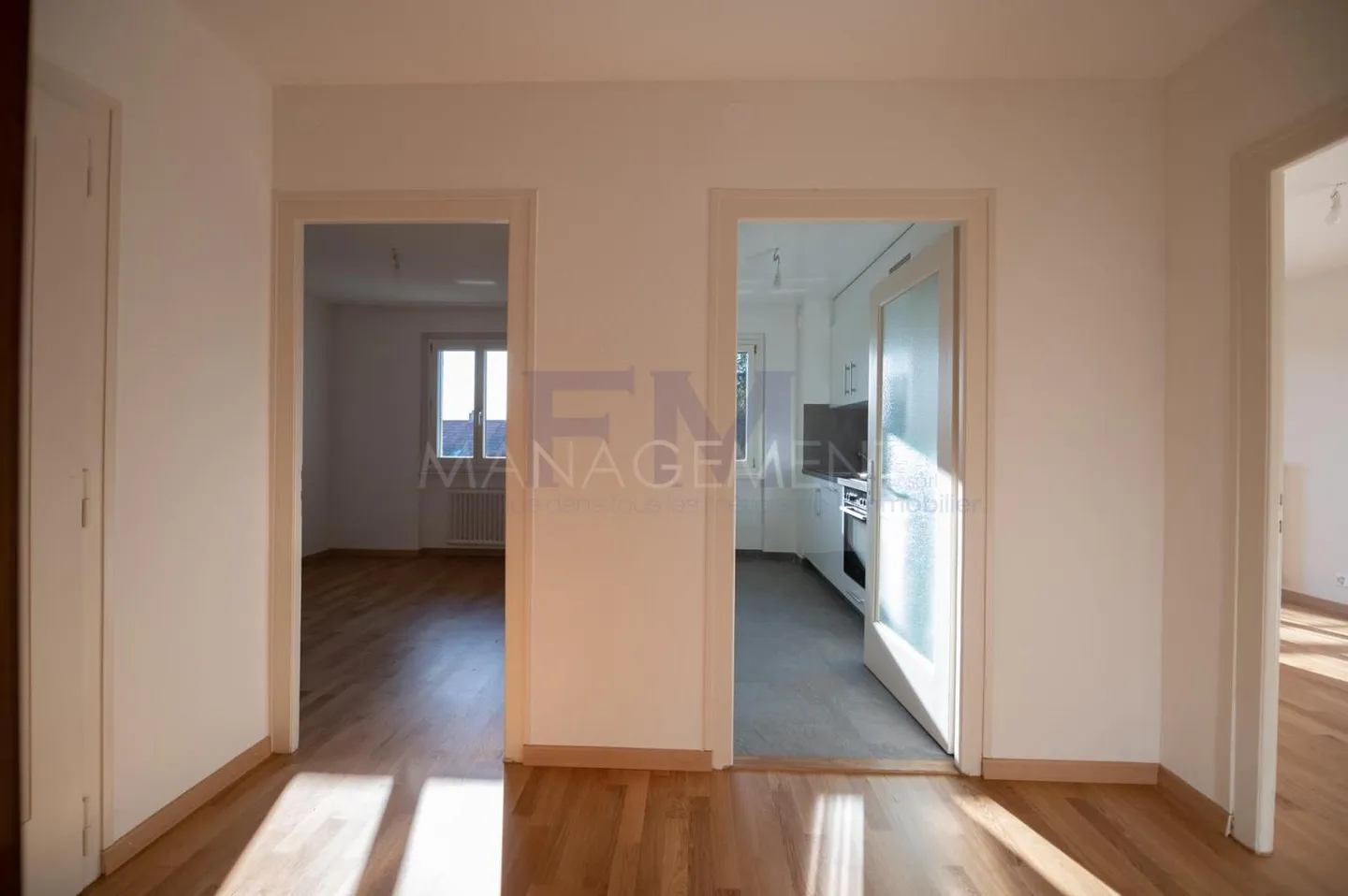 Meyrin Village ? Rue Virginio-Malnati - Appartamento ristrutturato ? 3 locali ? ca. 42m² con balcone - Foto 5 di 13