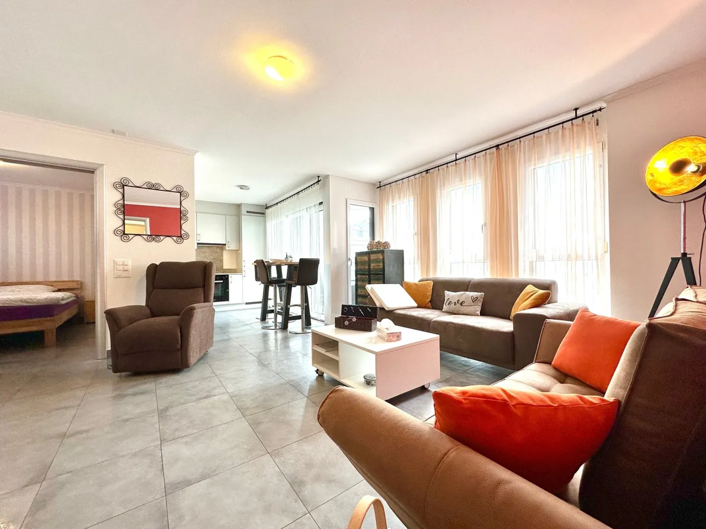 Appartement moderne au cœur de Locarno, à quelques pas du lac. - Photo 2 sur 11