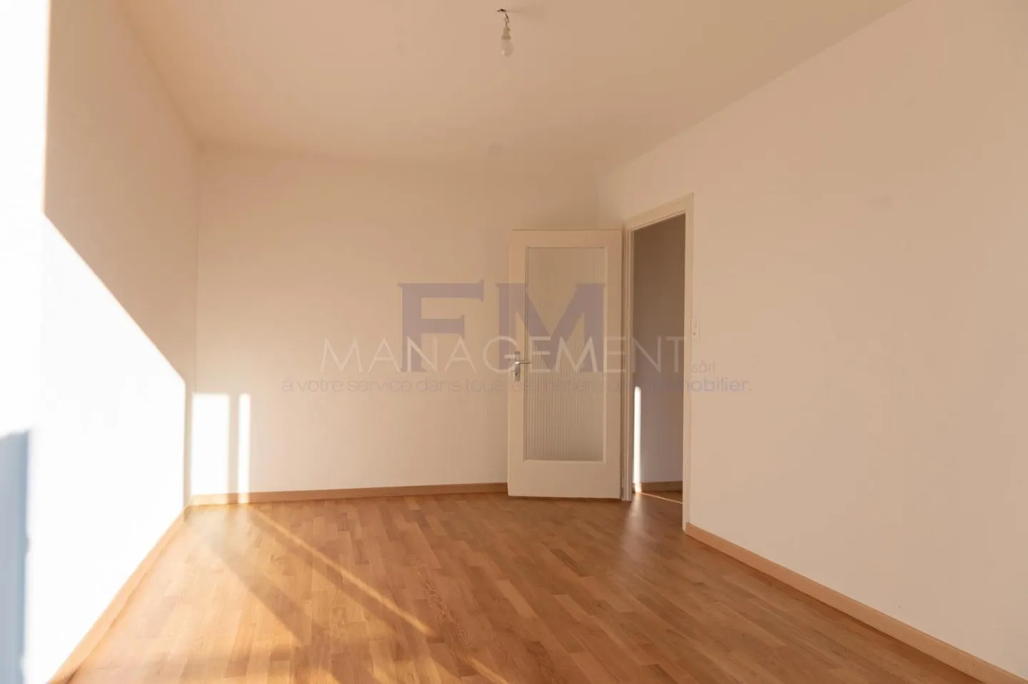 Meyrin Village ? Rue Virginio-Malnati - Appartamento ristrutturato ? 3 locali ? ca. 42m² con balcone - Foto 7 di 13