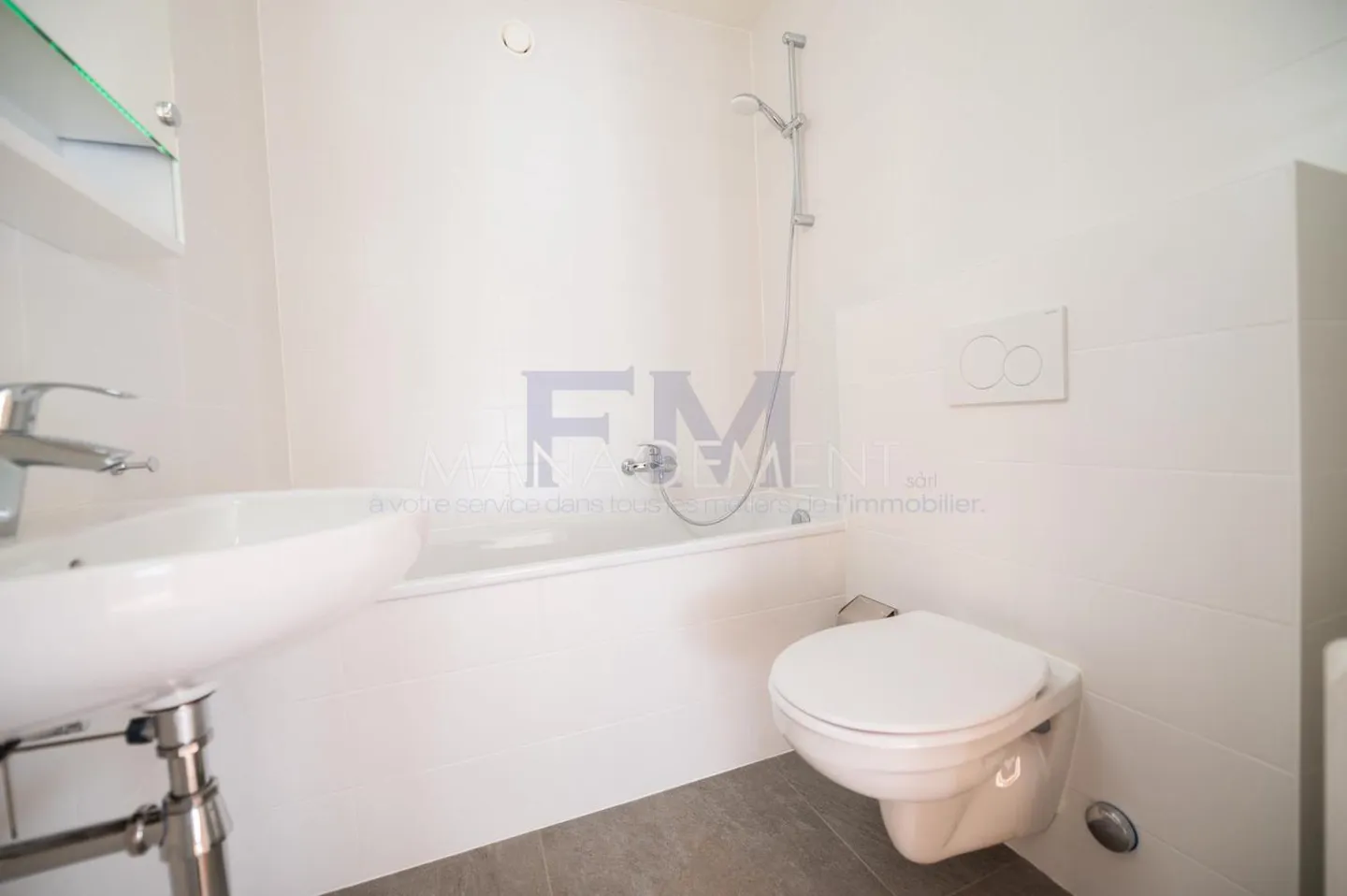 Meyrin Village ? Rue Virginio-Malnati - Appartamento ristrutturato ? 3 locali ? ca. 42m² con balcone - Foto 10 di 13