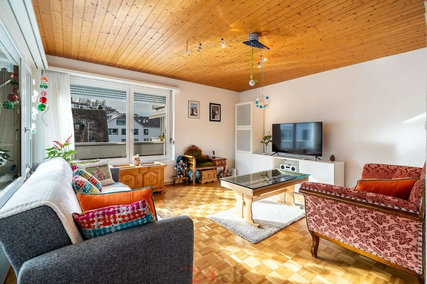 Appartamento in affitto attraente di 3,5 locali con vantaggi fiscali a Wollerau SZ - Foto 4 di 13