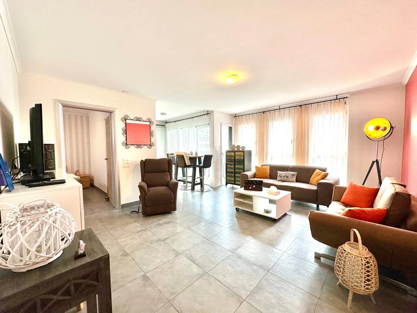 Appartement moderne au cœur de Locarno, à quelques pas du lac. - Photo 7 sur 11