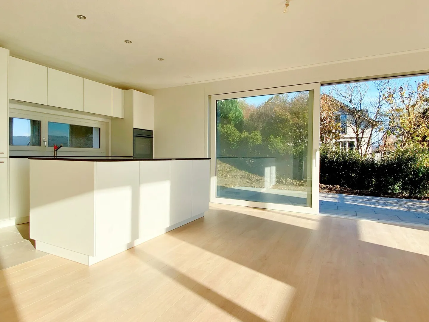 Casa unifamiliare moderna in prima occupazione - Foto 2 di 6