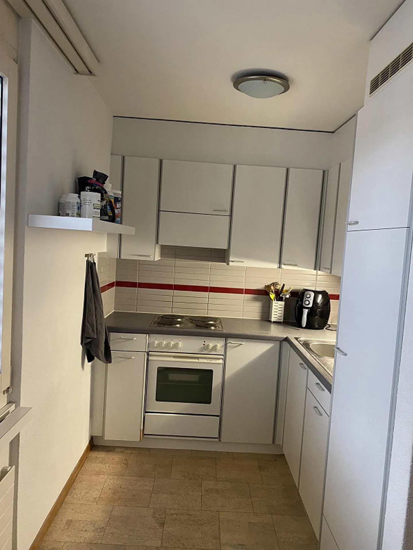 BEFRISTET für Februar 2026: 1.5-ZWH in Oerlikon (4min vom Bhf) - Foto 6 von 10