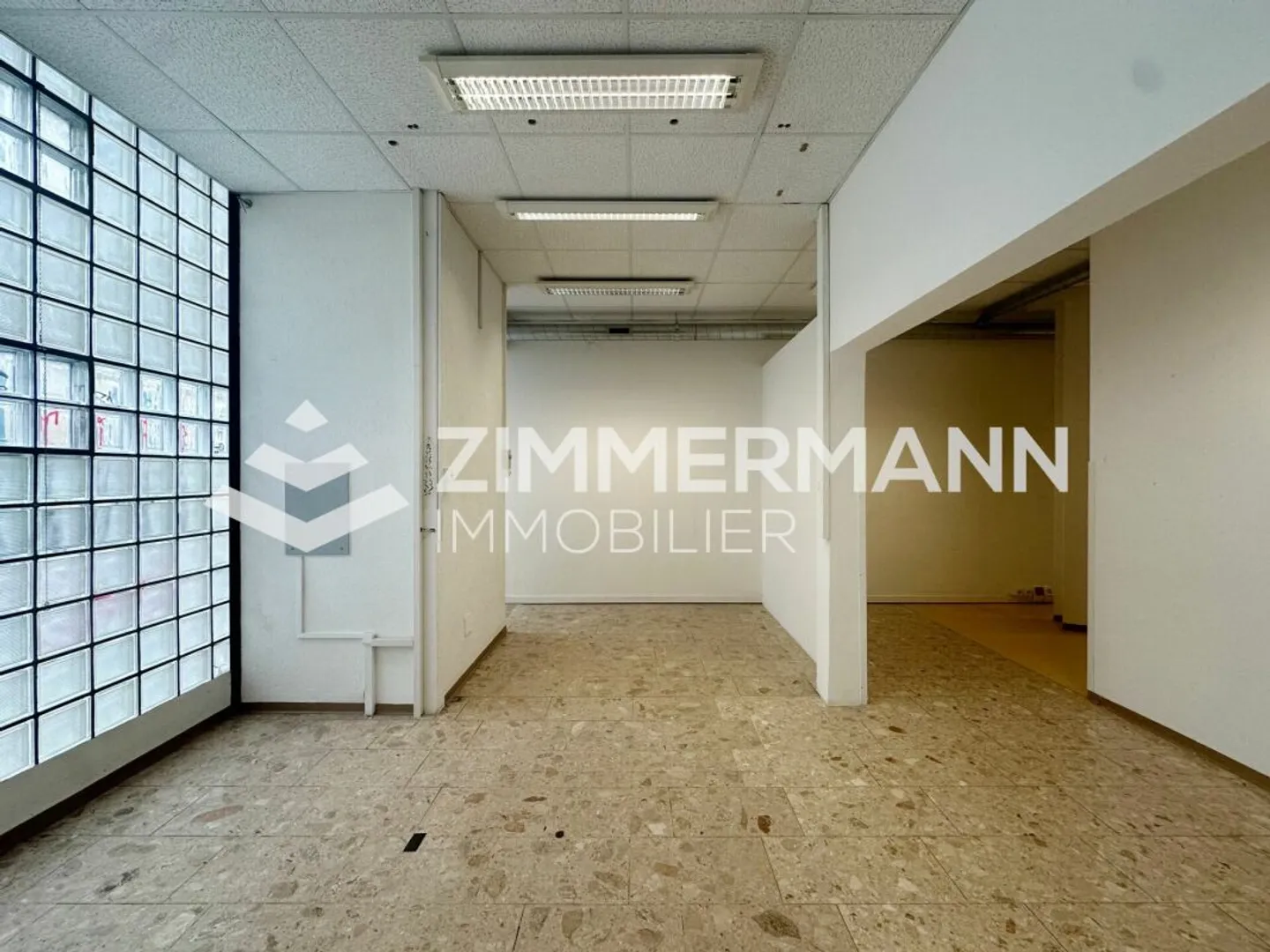 Ampia Arcade di 235m² a Plainpalais - Ideale per attività sportive - Foto 2 di 7