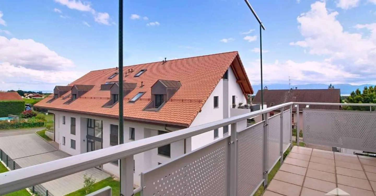 Appartement Duplex avec Vue Lac - Photo 7 sur 12