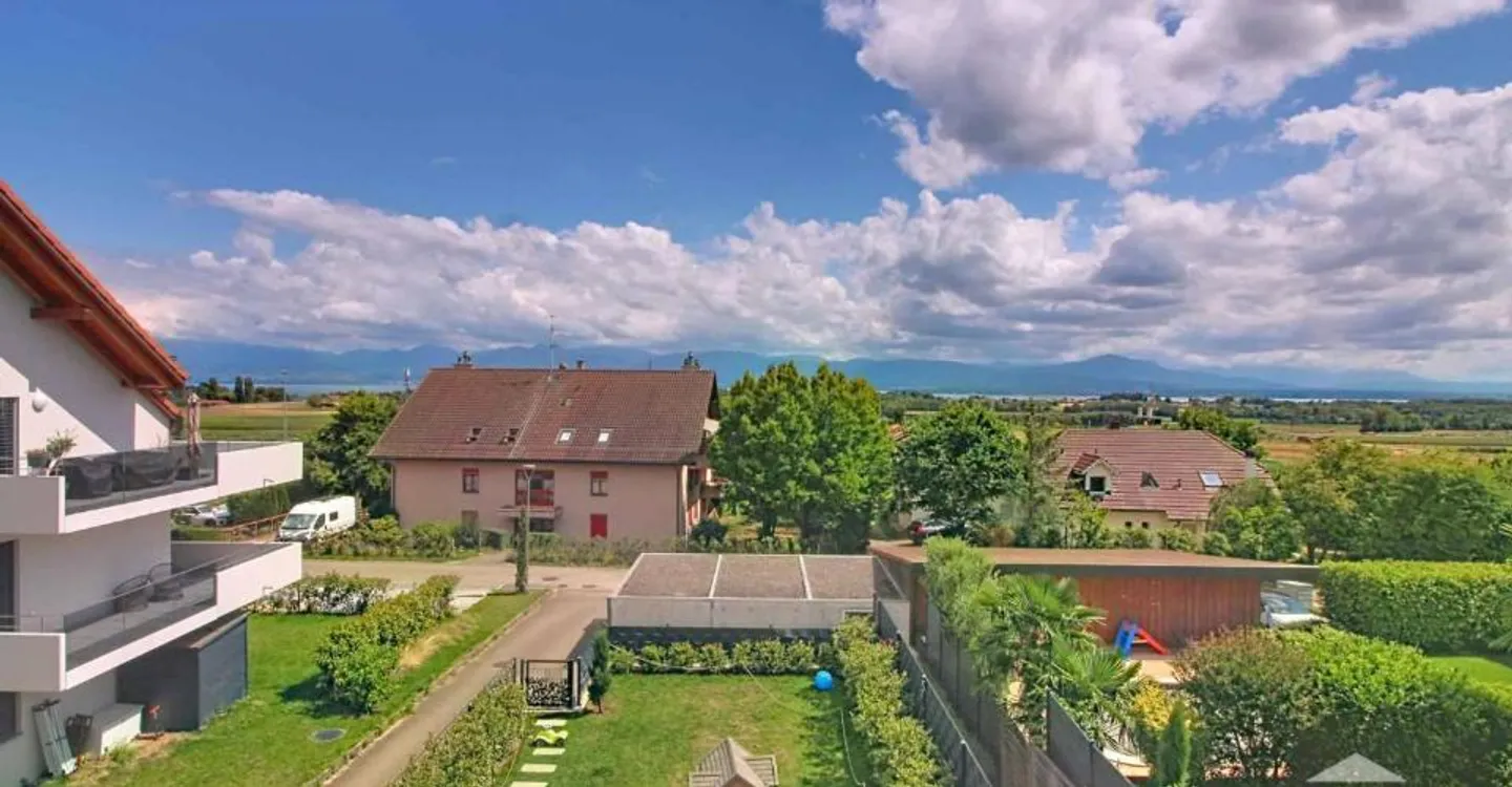 Appartement Duplex avec Vue Lac - Photo 12 sur 12