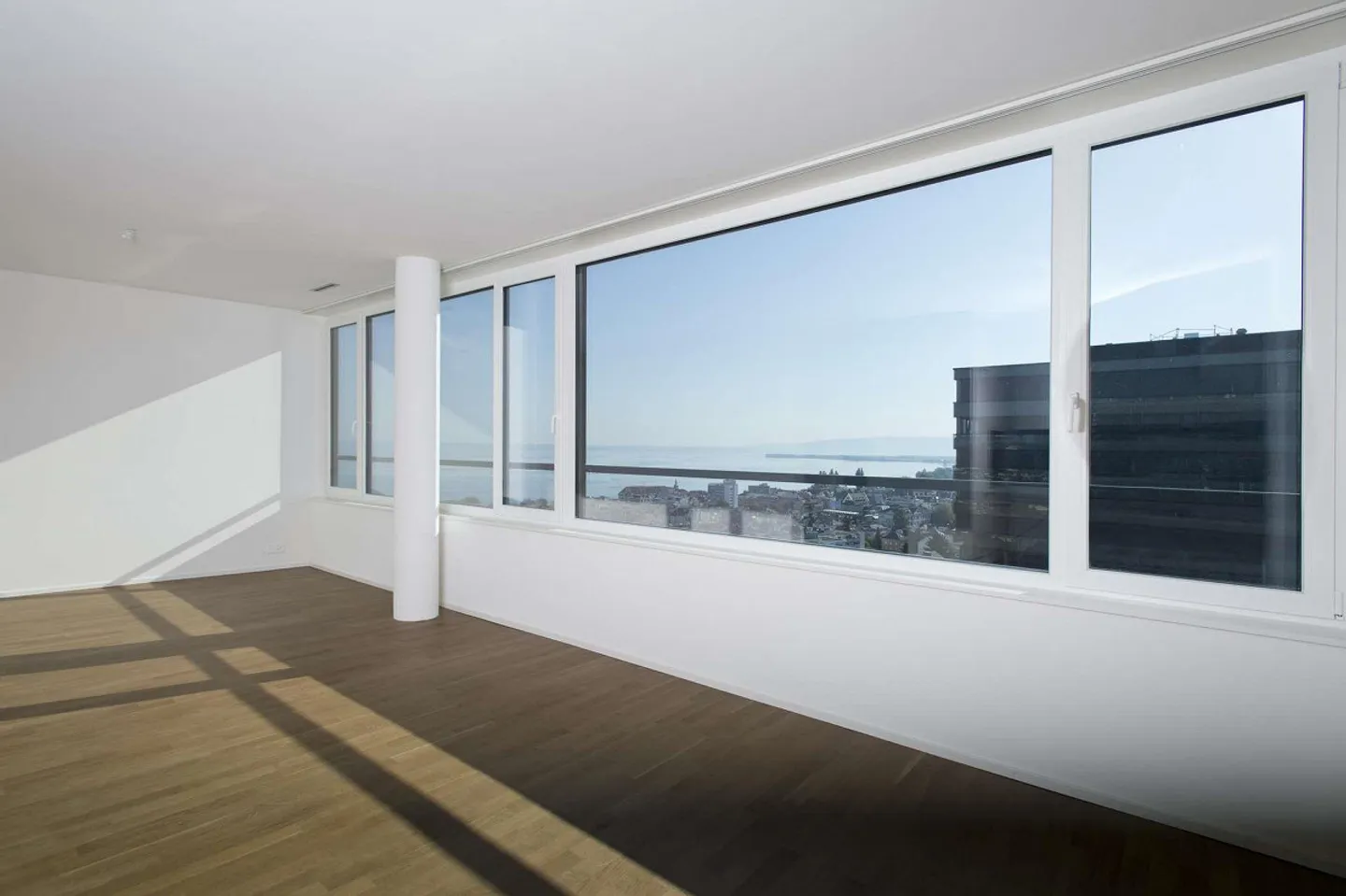 Here begins your new home - Photo 2 of 8