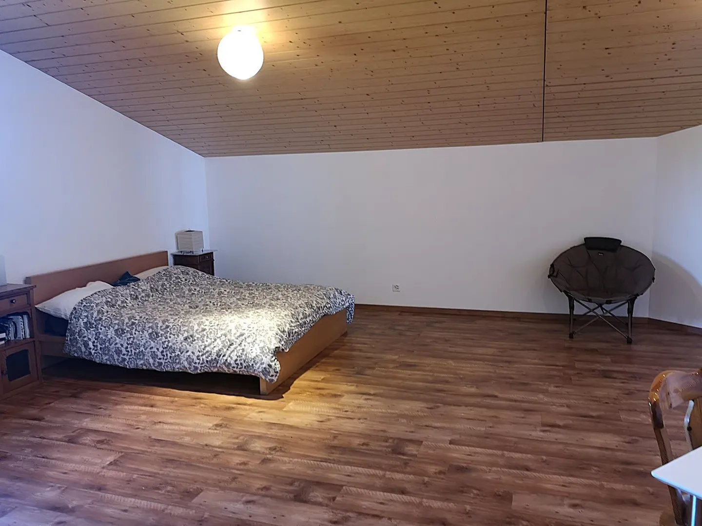 Grande maison familiale de 8,5 pièces à Lajoux, possibilité gestion chambres d'hôtes - Photo 40 sur 63