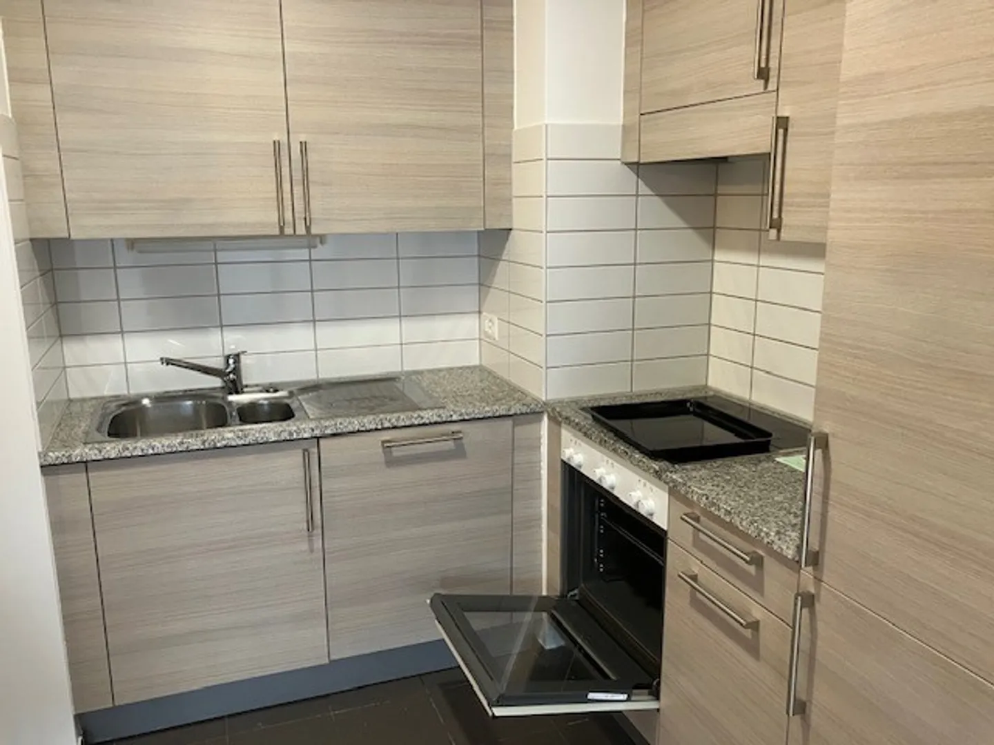 6-room apartment - Photo 5 of 7