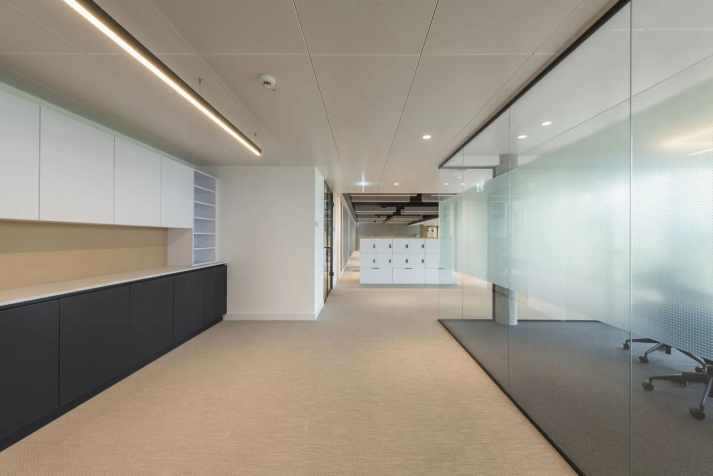 Spazio ufficio di alta qualità nel «Quadrolith» (subaffitto temporaneo) - Foto 3 di 8