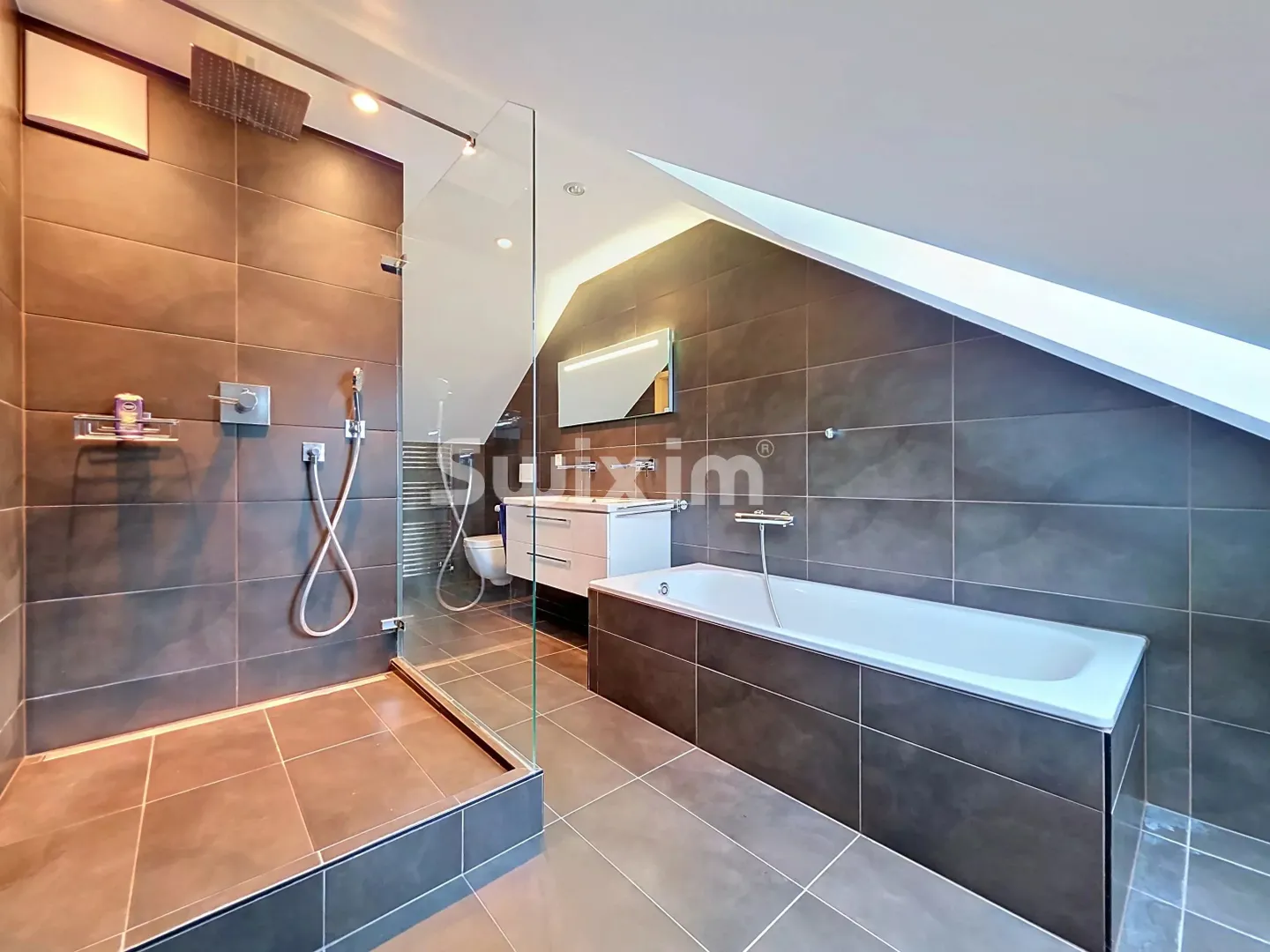 Elegant Apartment in St-Cergue - Photo 5 of 6