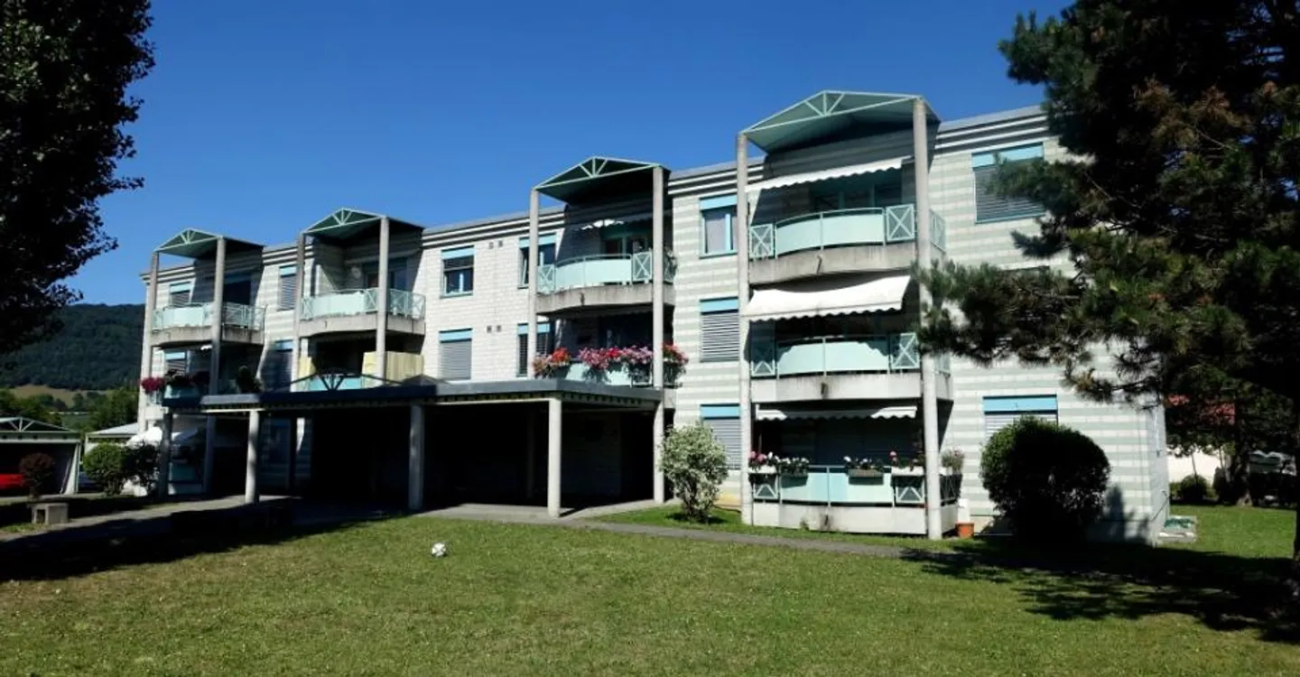 4-room apartment on the ground floor with balcony - Photo 9 of 17