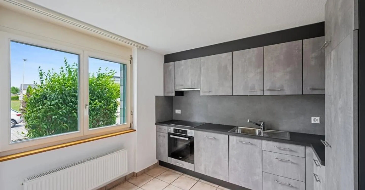 4-room apartment on the ground floor with balcony - Photo 10 of 17