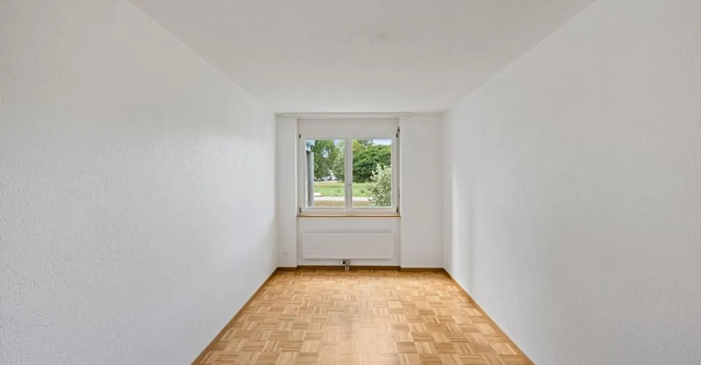 4-room apartment on the ground floor with balcony - Photo 15 of 17