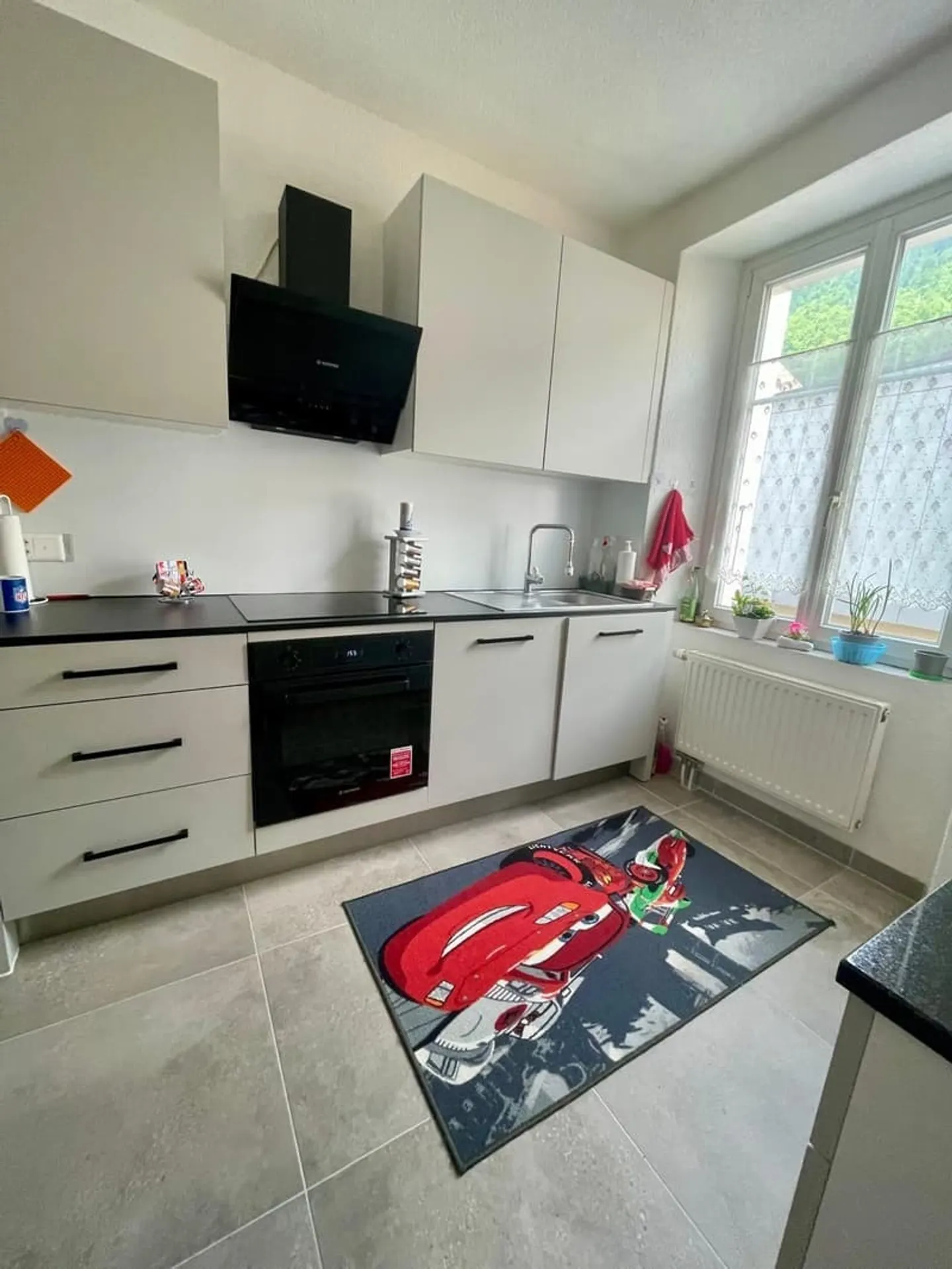 Appartement Moderne à Saint-Imier - Photo 2 sur 10