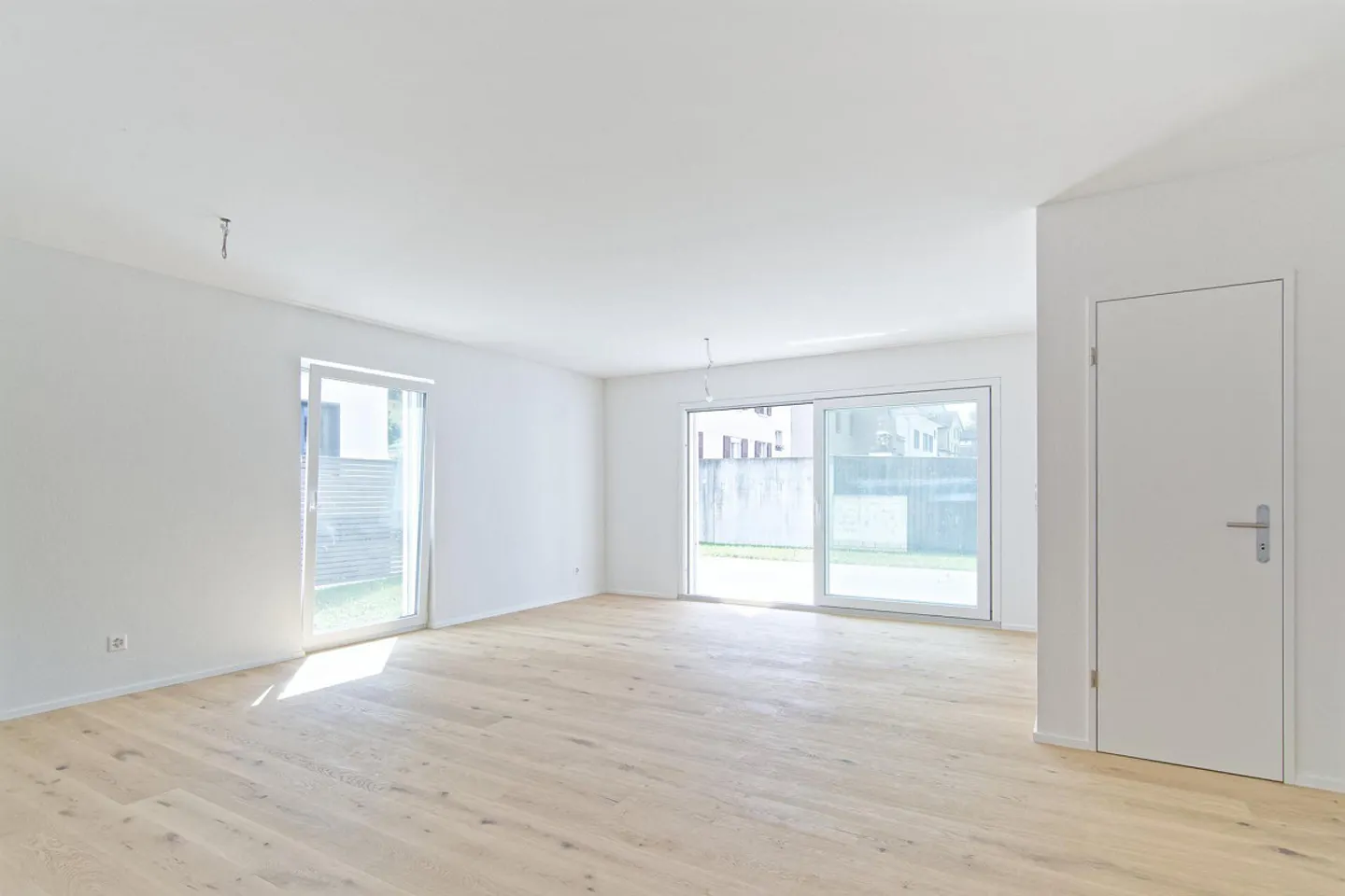 Nouvelles maisons jumelées de 4,5 pièces - Photo 3 sur 9
