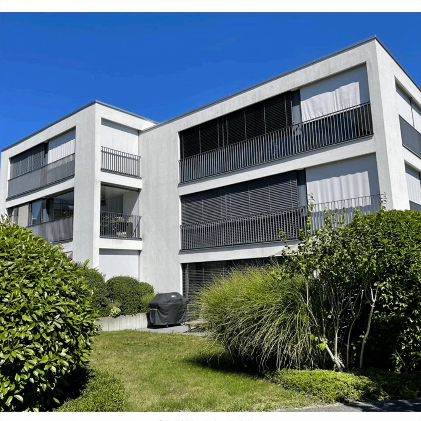 Stäfa (Zürisee): arredato, 72m2, nuovo, balcone, terrazza, garage, giardino - Foto 1 di 7