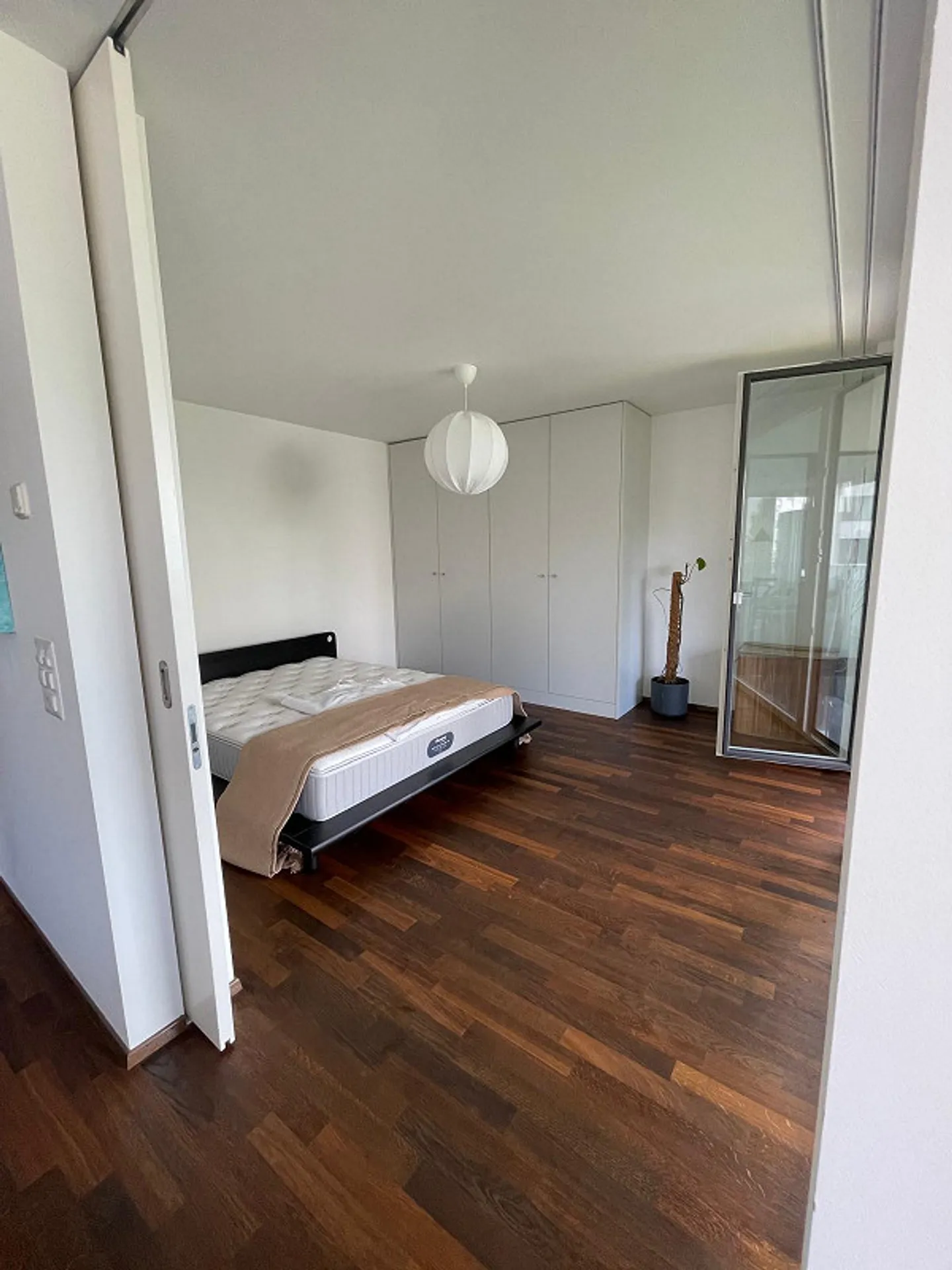 Stäfa (Zürisee): arredato, 72m2, nuovo, balcone, terrazza, garage, giardino - Foto 6 di 7