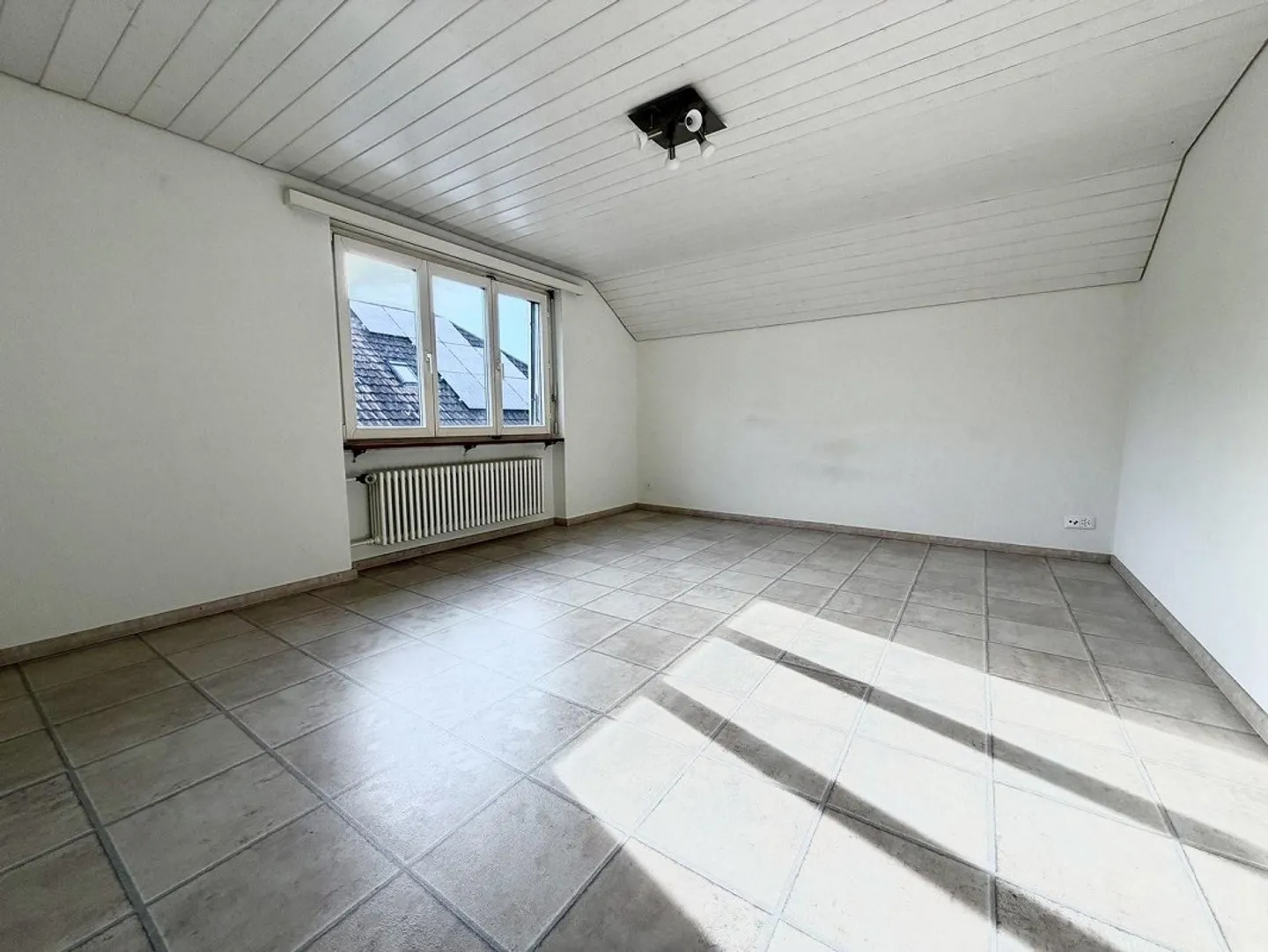 5.5-Room Single-Family House with Alpine View - Limited until March 2028 - Photo 7 of 13