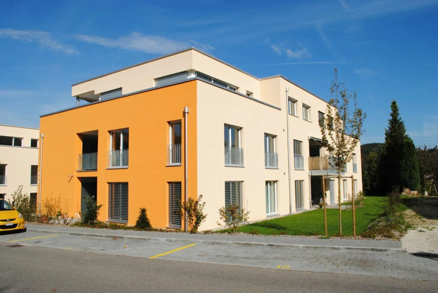 Appartement penthouse lumineux dans un emplacement central à Roggwil - Photo 2 sur 16