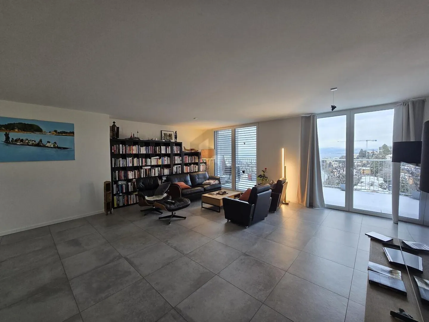 Helligkeit und spektakuläre Aussicht auf den See - Foto 2 von 6