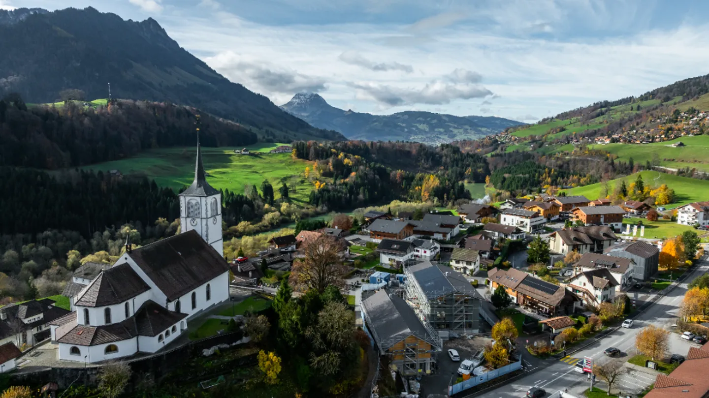 Objekt der Charme: Dorfhaus im Herzen des Dorfes - Foto 5 von 11