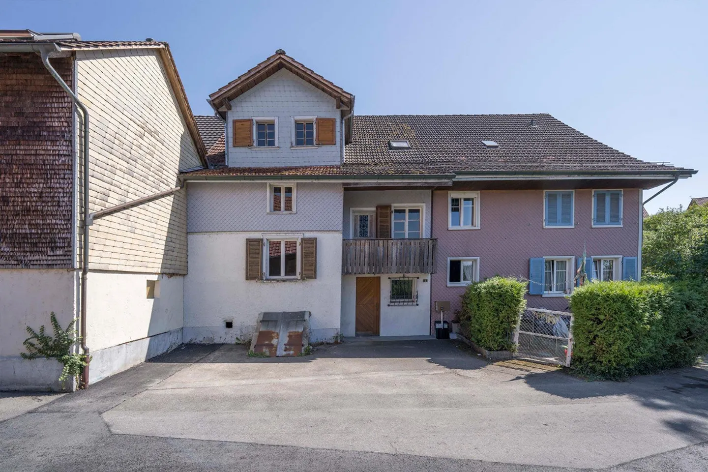 Casa unifamiliare da ristrutturare - Foto 1 di 5