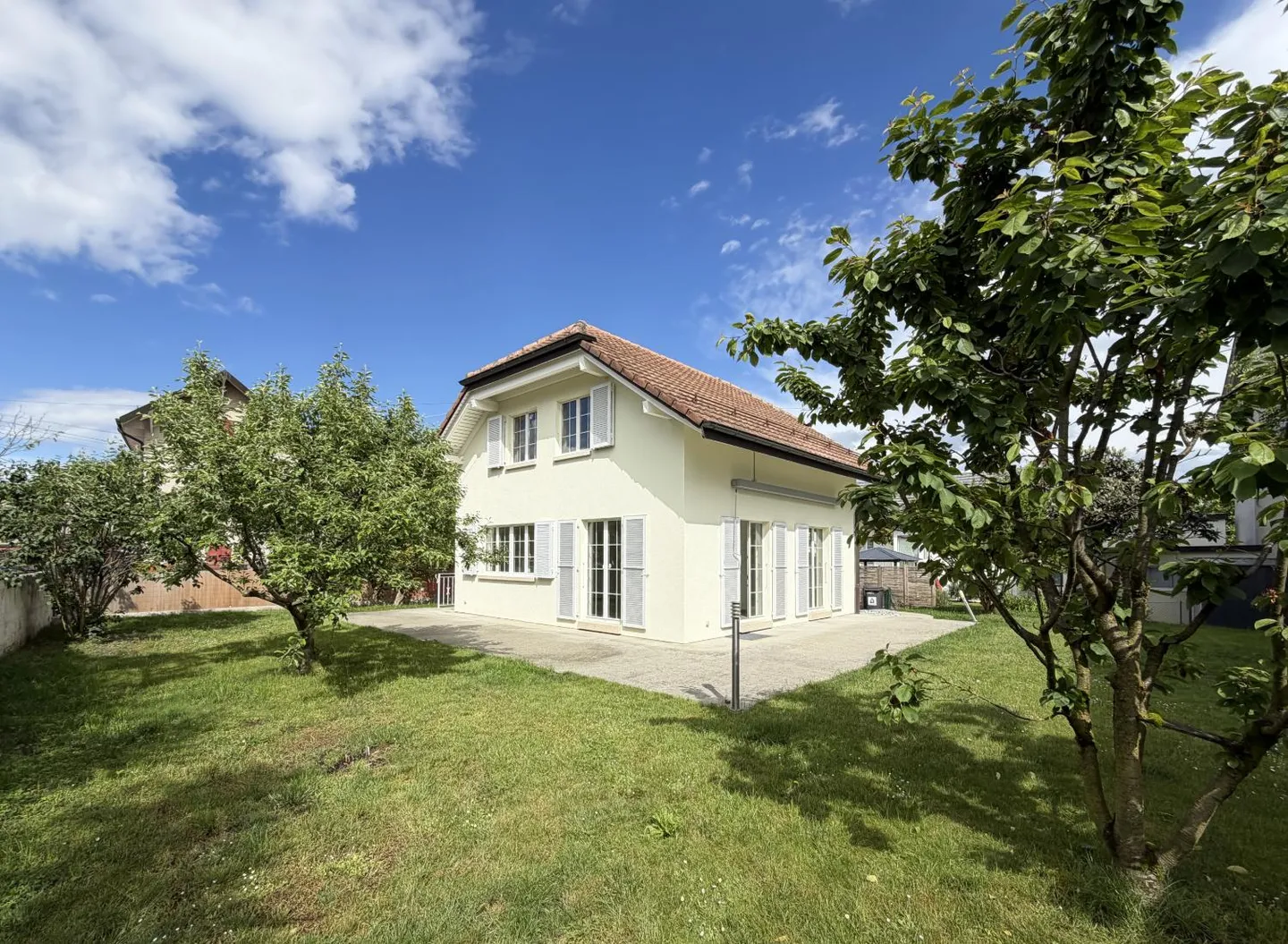 Bungalow affascinante a Chêne-Bourg - Foto 1 di 8