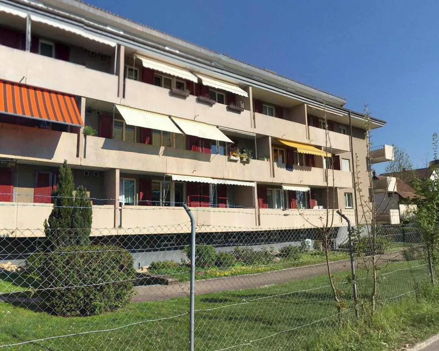 Apartment seeks tenant - Photo 1 of 8