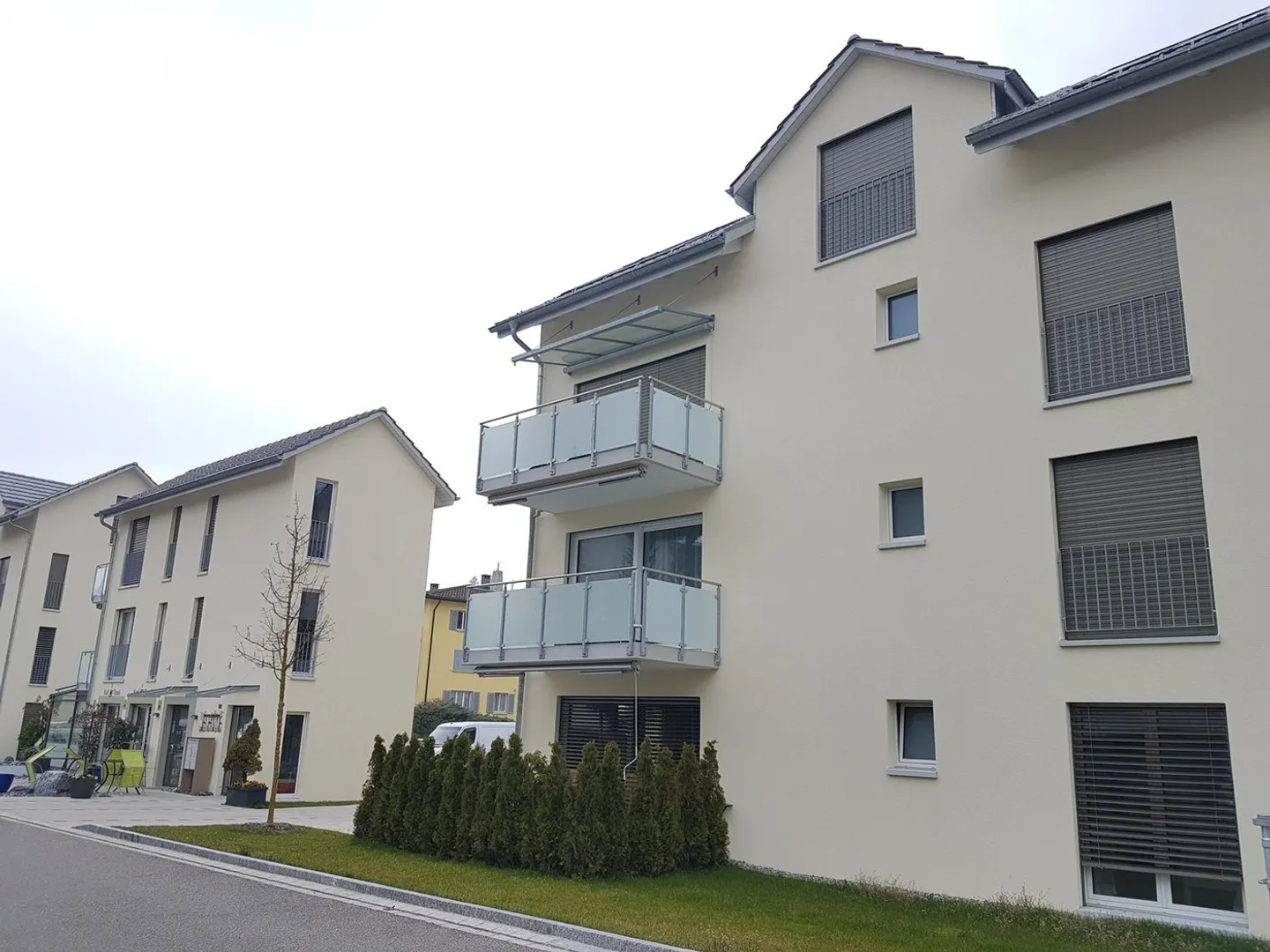 Garage space in a central location in Kollbrunn - Photo 1 of 1