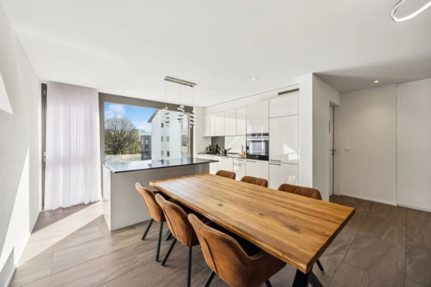 Modern 3.5-room apartment in a central location in Menziken - Photo 4 of 13