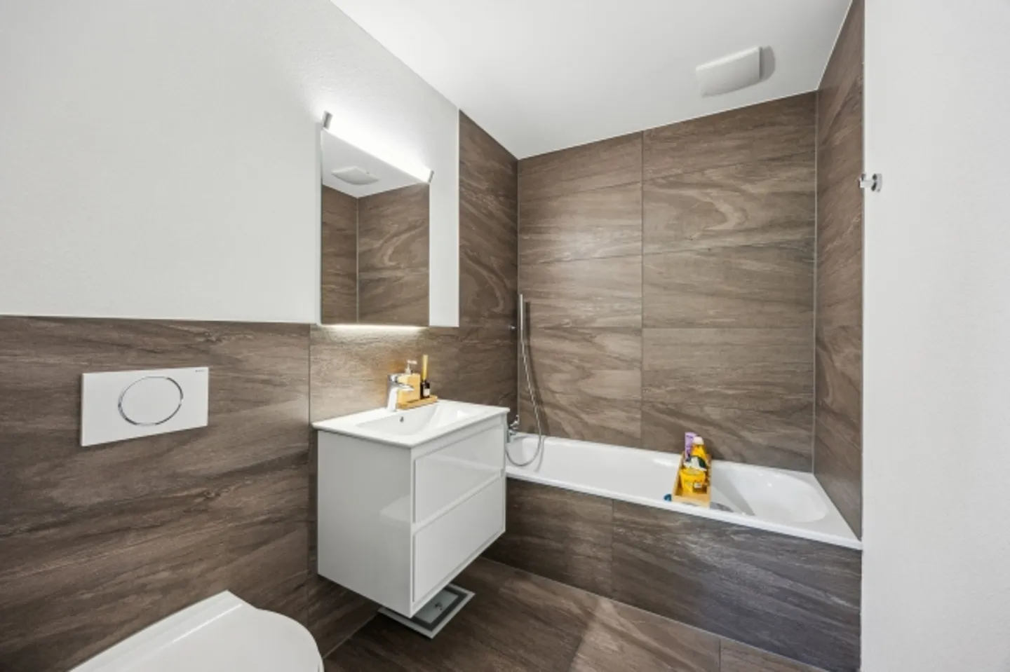 Modern 3.5-room apartment in a central location in Menziken - Photo 11 of 13
