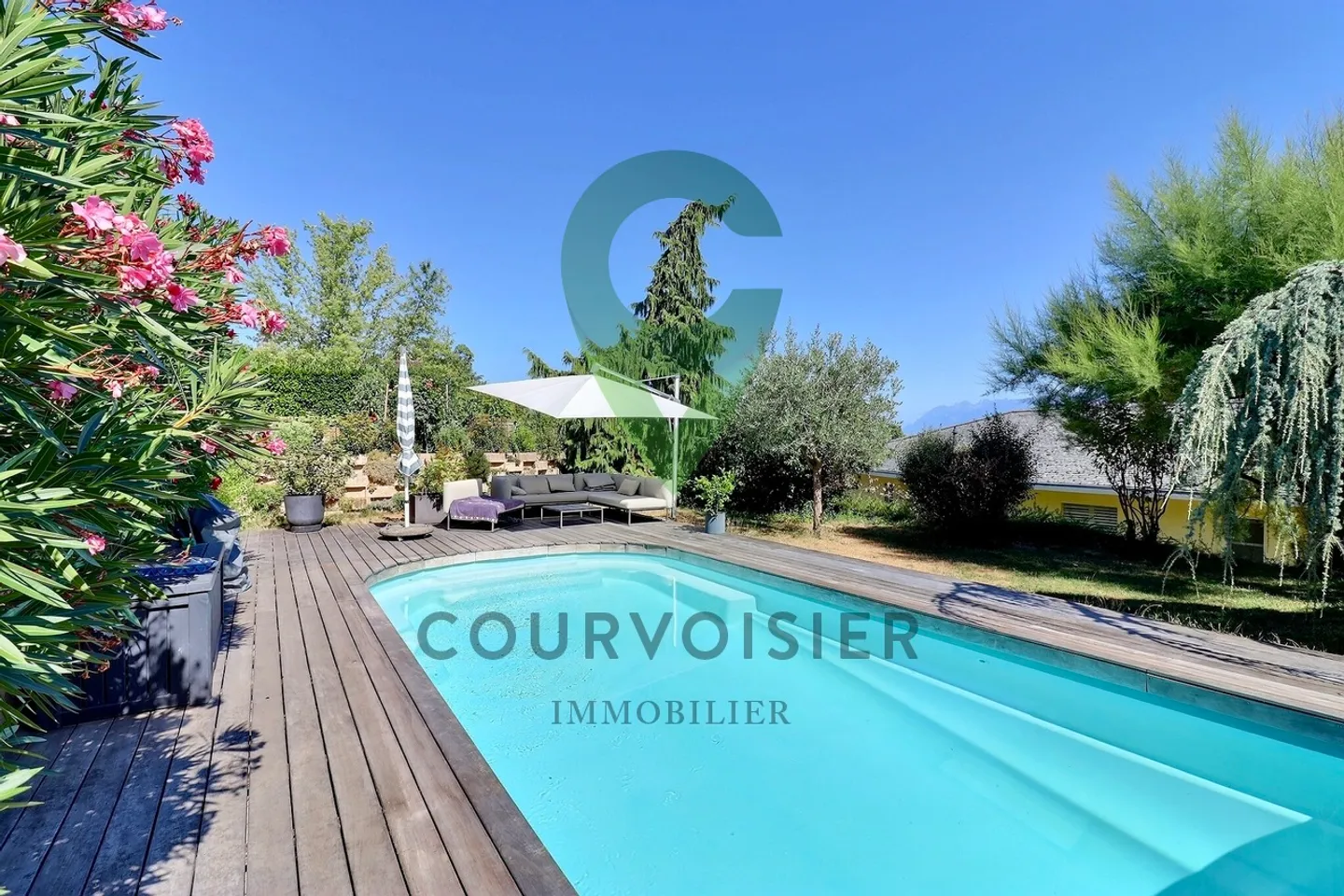 Casa unifamiliare unica con vista sul lago e appartamento separato a Morges - Foto 12 di 17