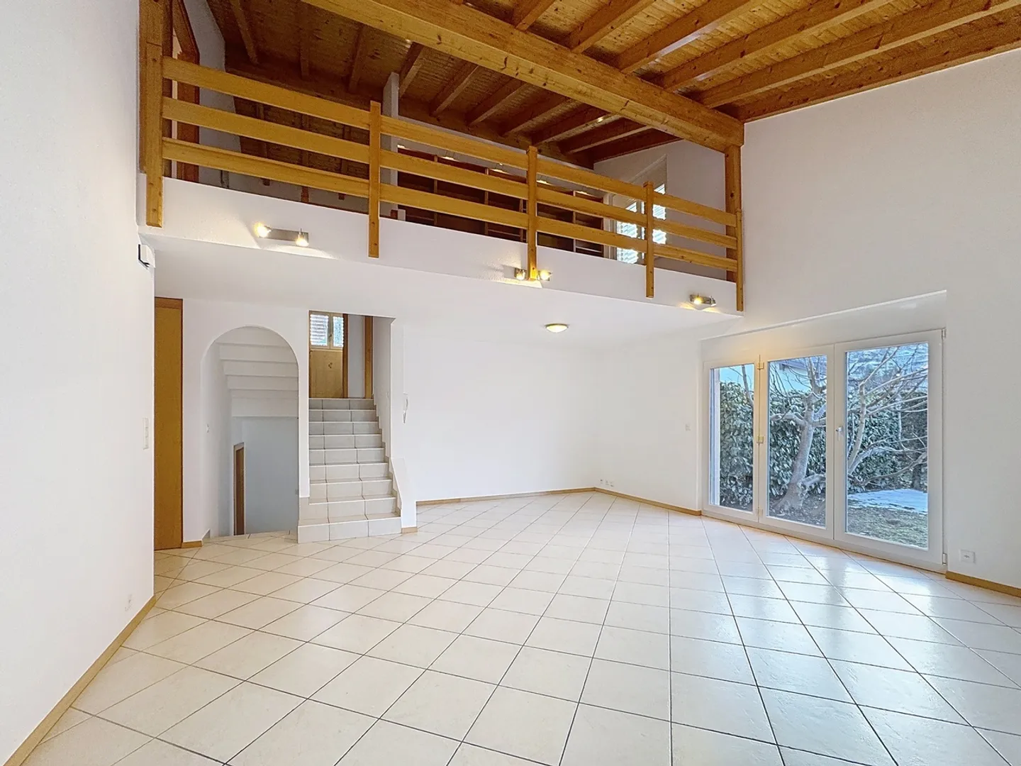 Geräumige Villa mit Sauna - Foto 3 von 26