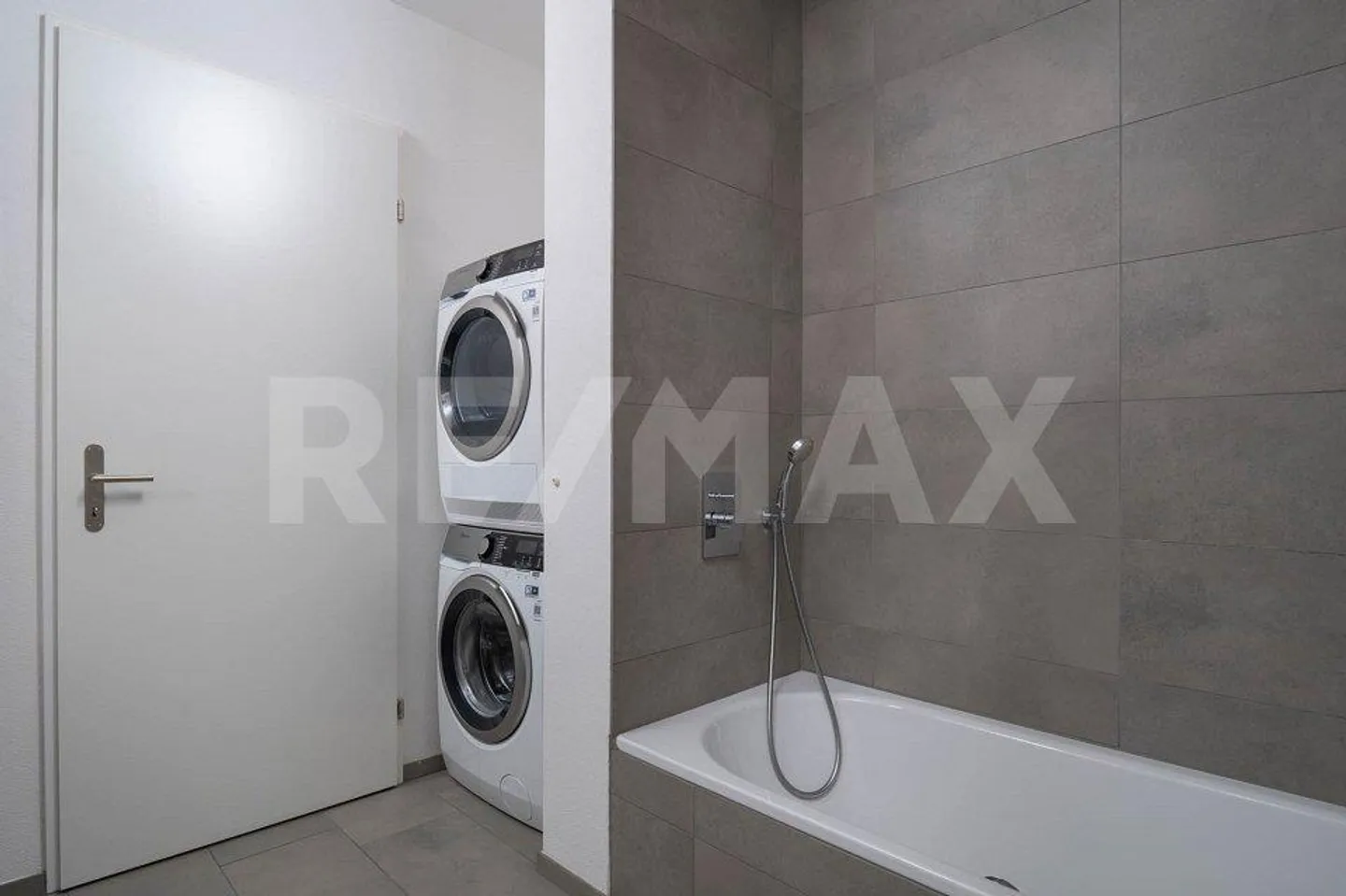 Deux côtés ensoleillés, un foyer – Votre nouvel appartement de 4,5 pièces à Fa... - Photo 9 sur 13