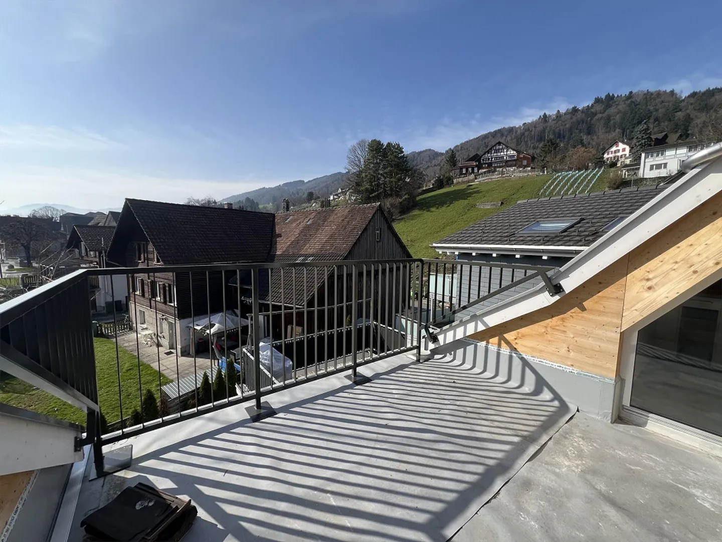 Appartement de style loft cool avec balcon et vue - Photo 5 sur 19