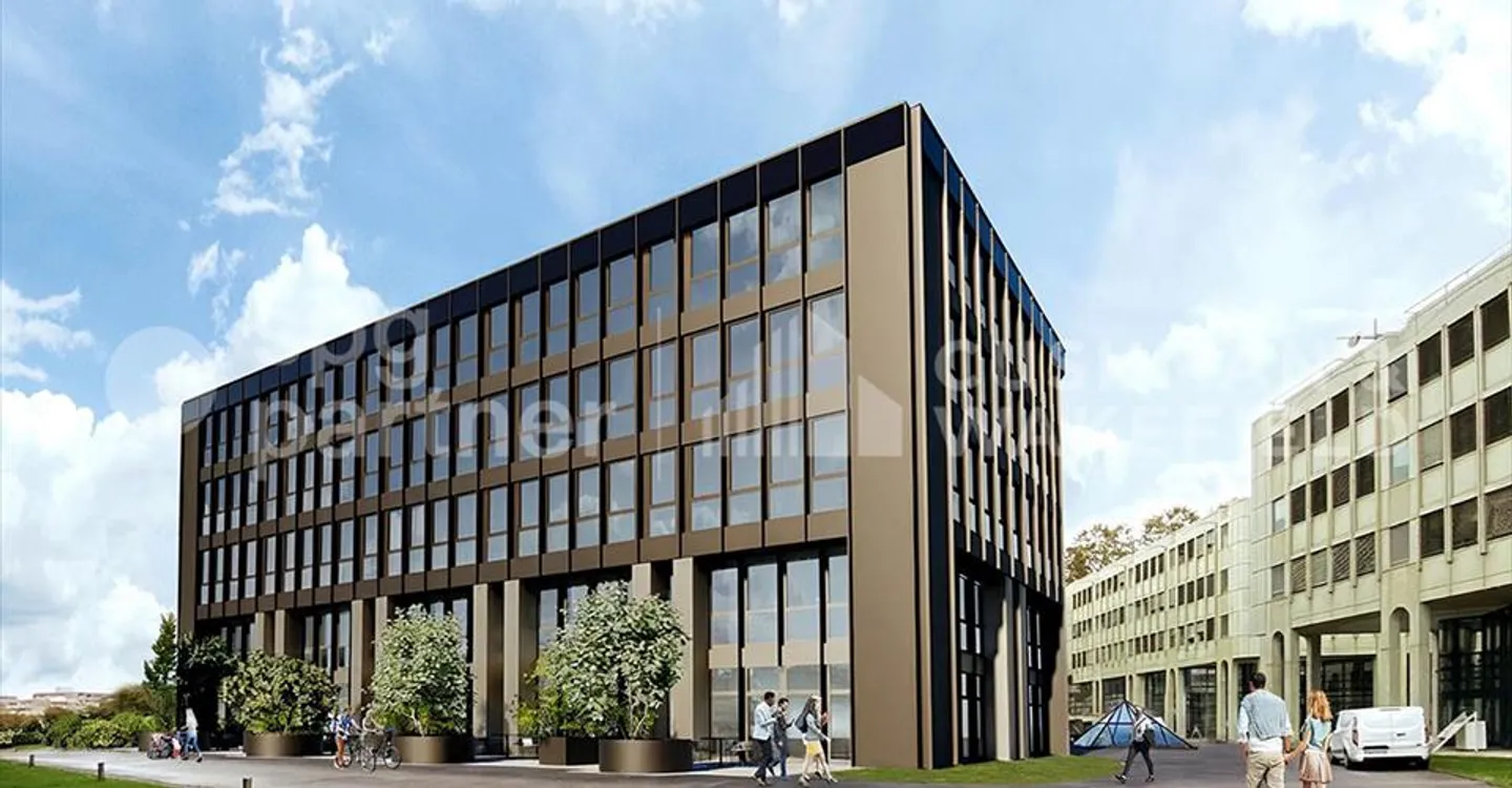 Mixed-use building for rent - Photo 2 of 8