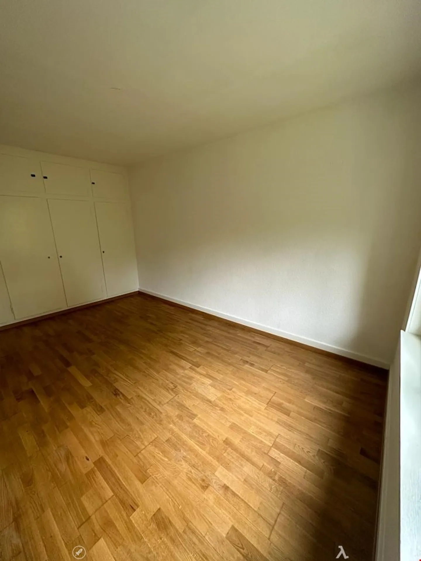 App. de 3.5 pièces au rez-de-chaussée - Photo 3 sur 7