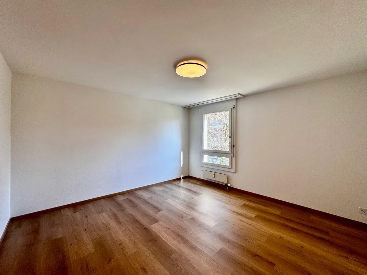Modern 4.5-room apartment in Reinach - central & comfortable - Photo 11 of 13
