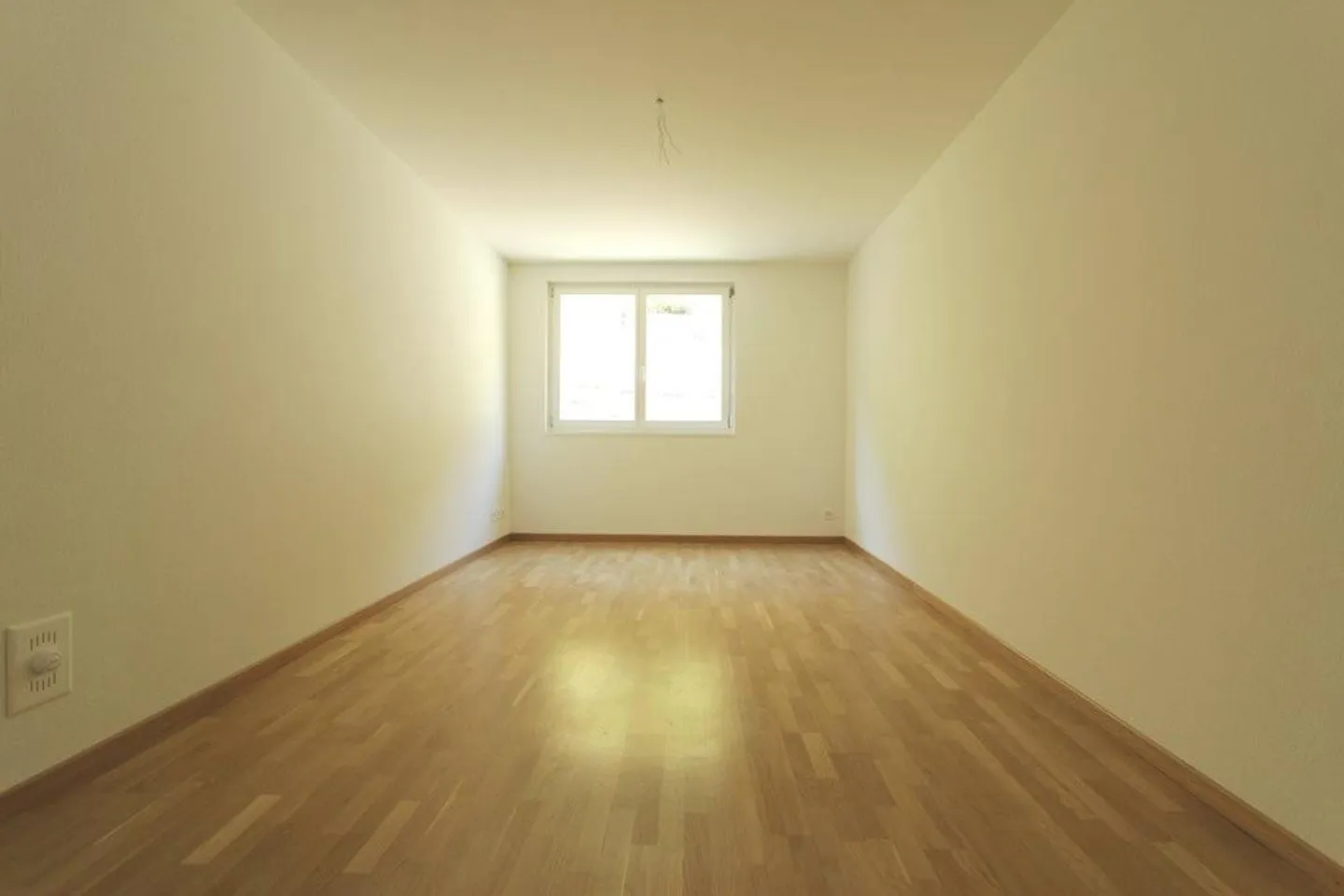 Helle Wohnung mit Balkon - Foto 4 von 11