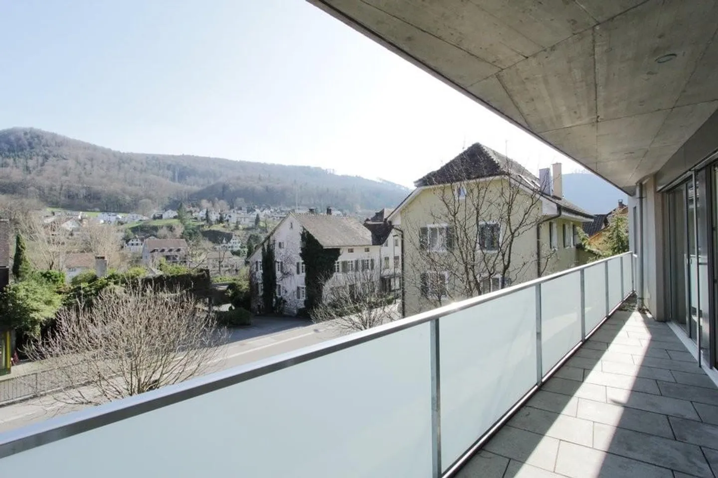 Helle Wohnung mit Balkon - Foto 9 von 11