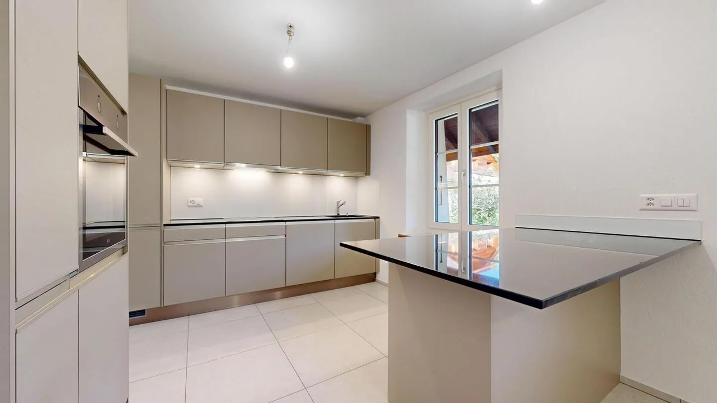 Spacious 3.5-room apartment with garden - Photo 5 of 9