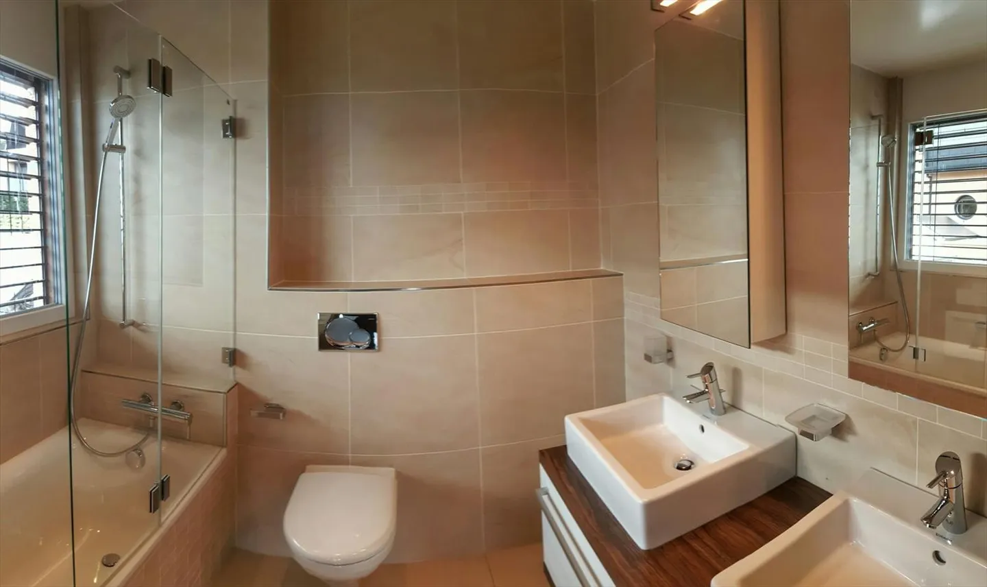 Semi-Detached House 5.5 Rooms - Photo 8 of 10