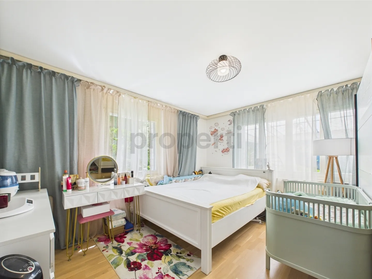 Stylish 3.5-room apartment with sunny winter garden in a quiet location in Herisau - Photo 6 of 10