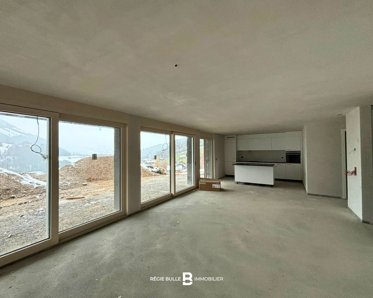 Appartement 4.5 pièces - Photo 2 sur 5