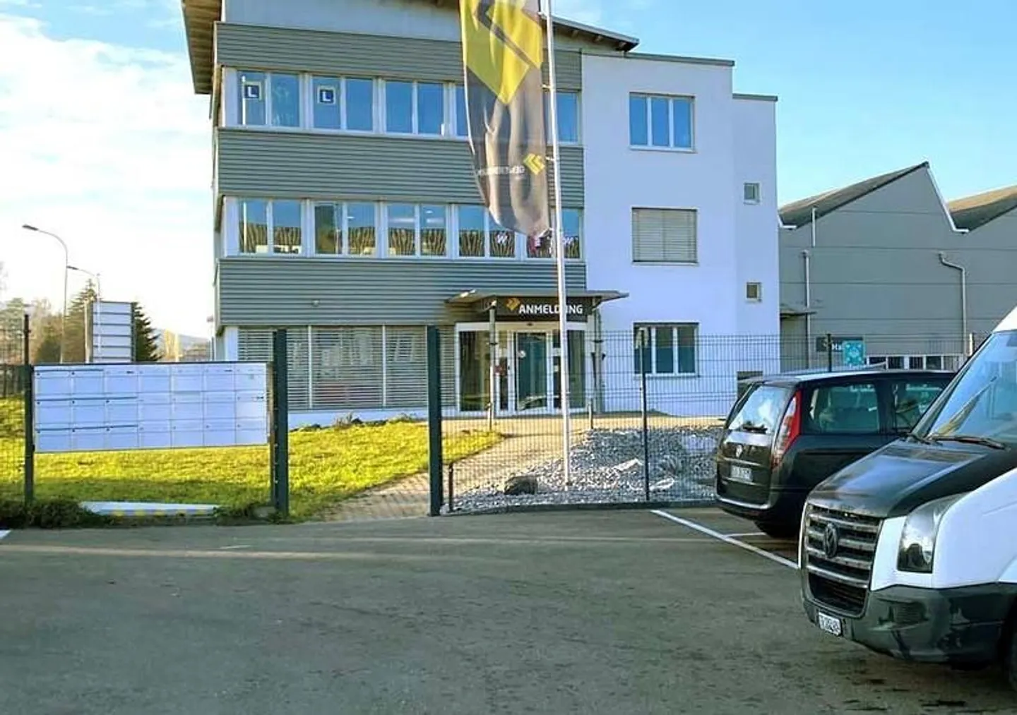 Attraktives Büro / Atelier / Gewerbe in Elgg ZH - Foto 1 von 8