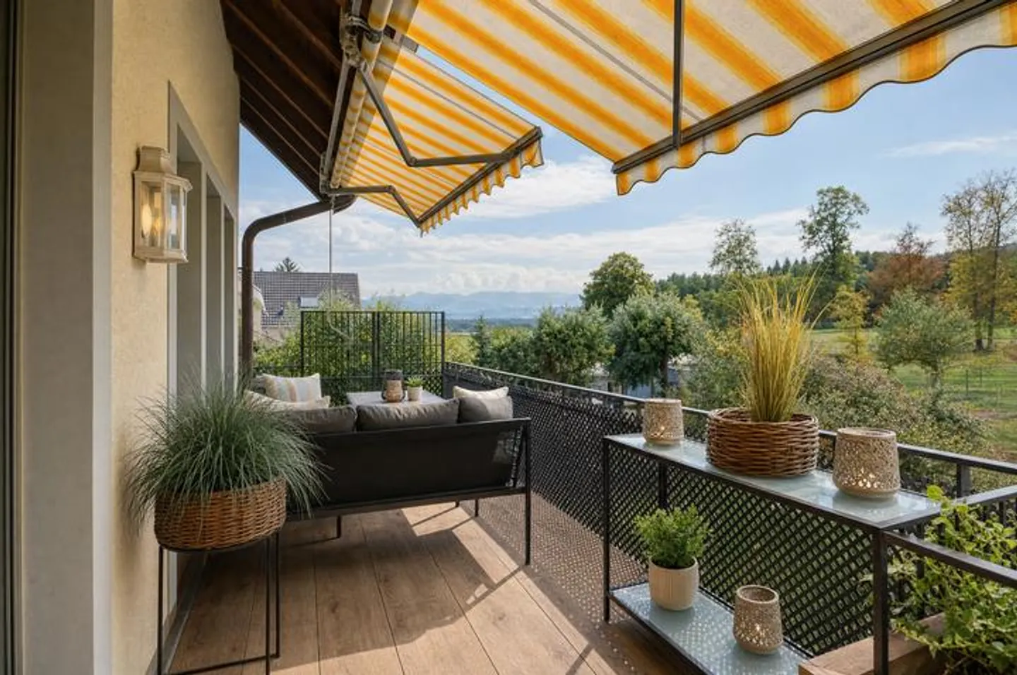 Exklusive Maisonette im Zürcher Oberland - Foto 7 von 8