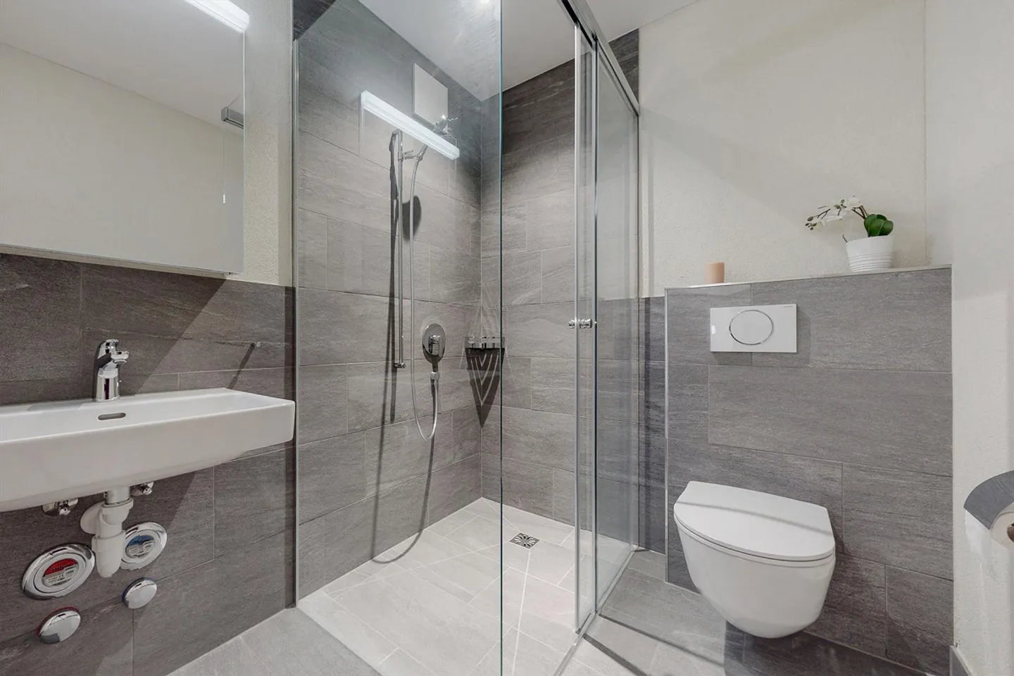 Bright apartment with a view in Sunnepark Grenchen! - Photo 9 of 10